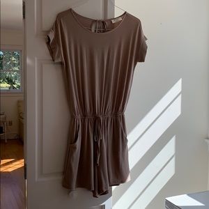Great romper for taller girls!